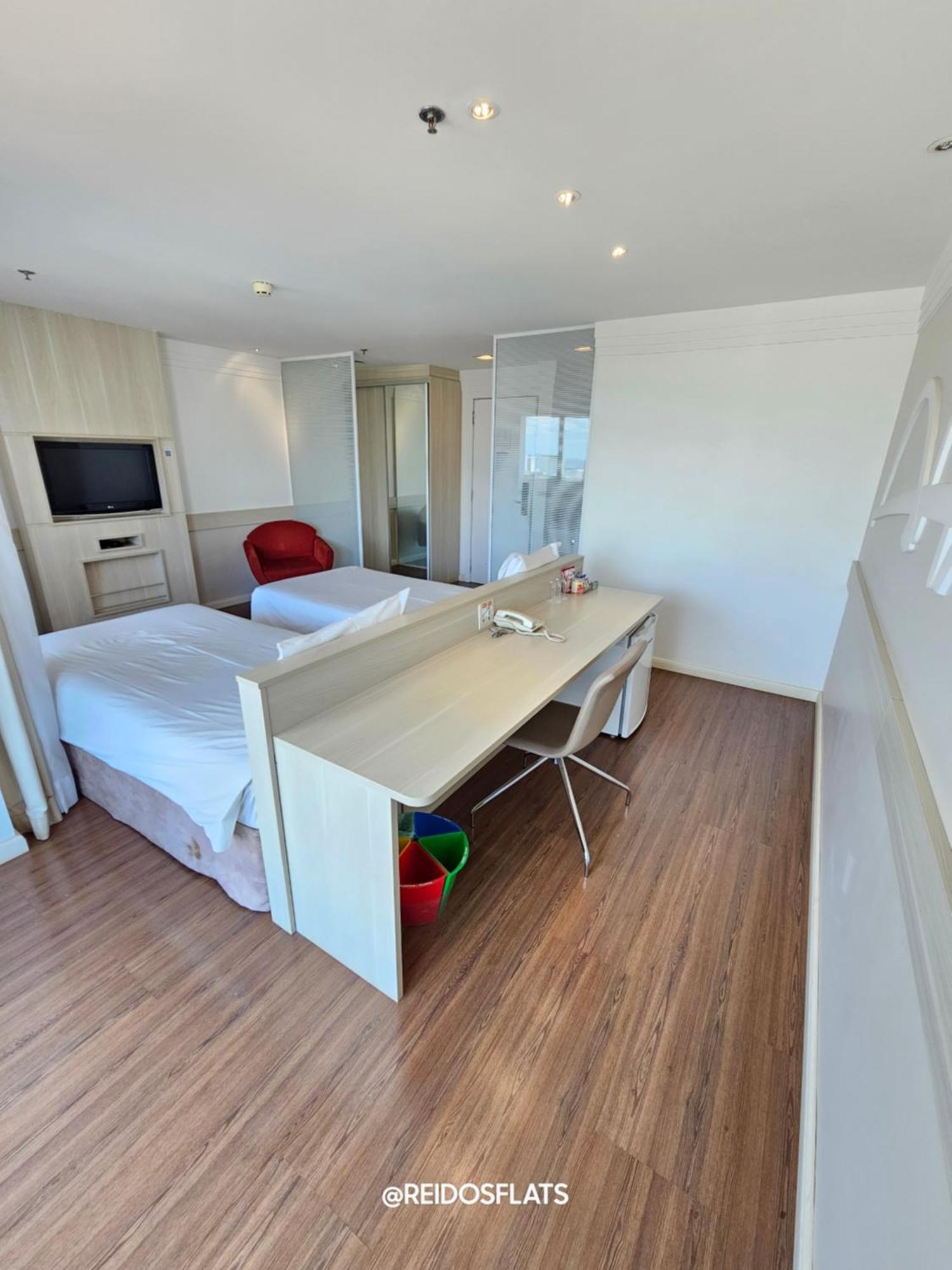 Flat Mercure Brasilia Lider By Rei Dos Flats Exterior foto
