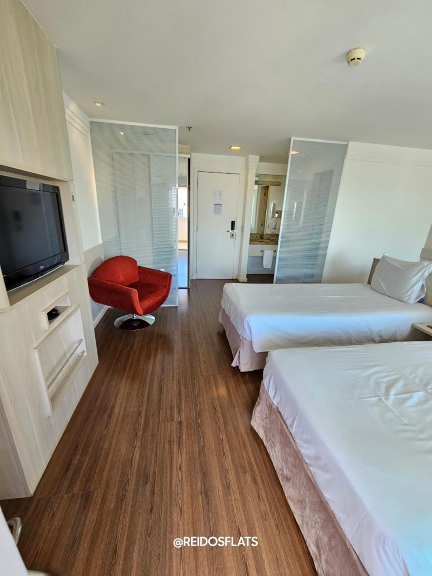 Flat Mercure Brasilia Lider By Rei Dos Flats Exterior foto
